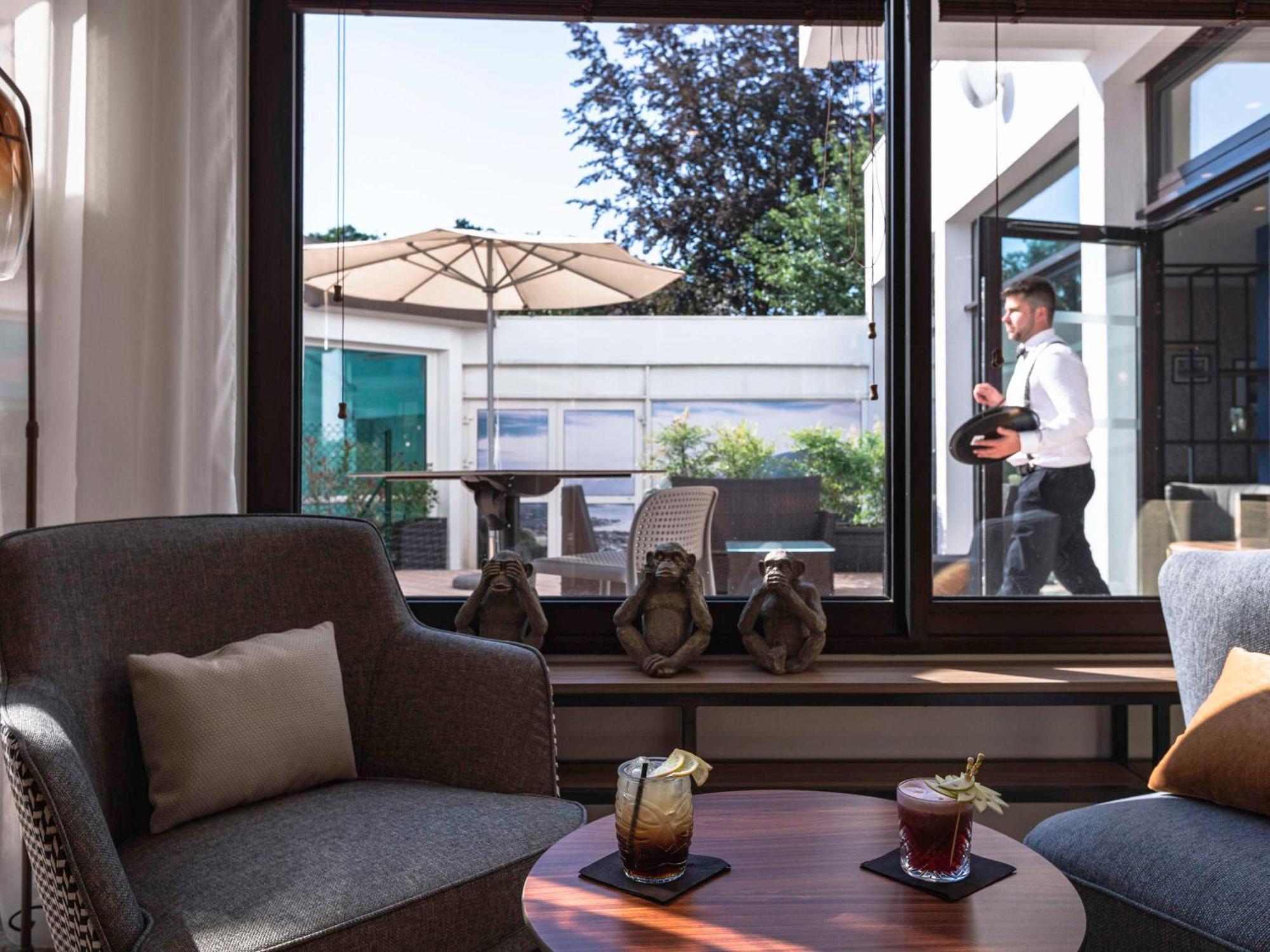 Ibis Styles Aix Les Bains Domaine De Marlioz Hotell Aix-les-Bains Exteriör bild
